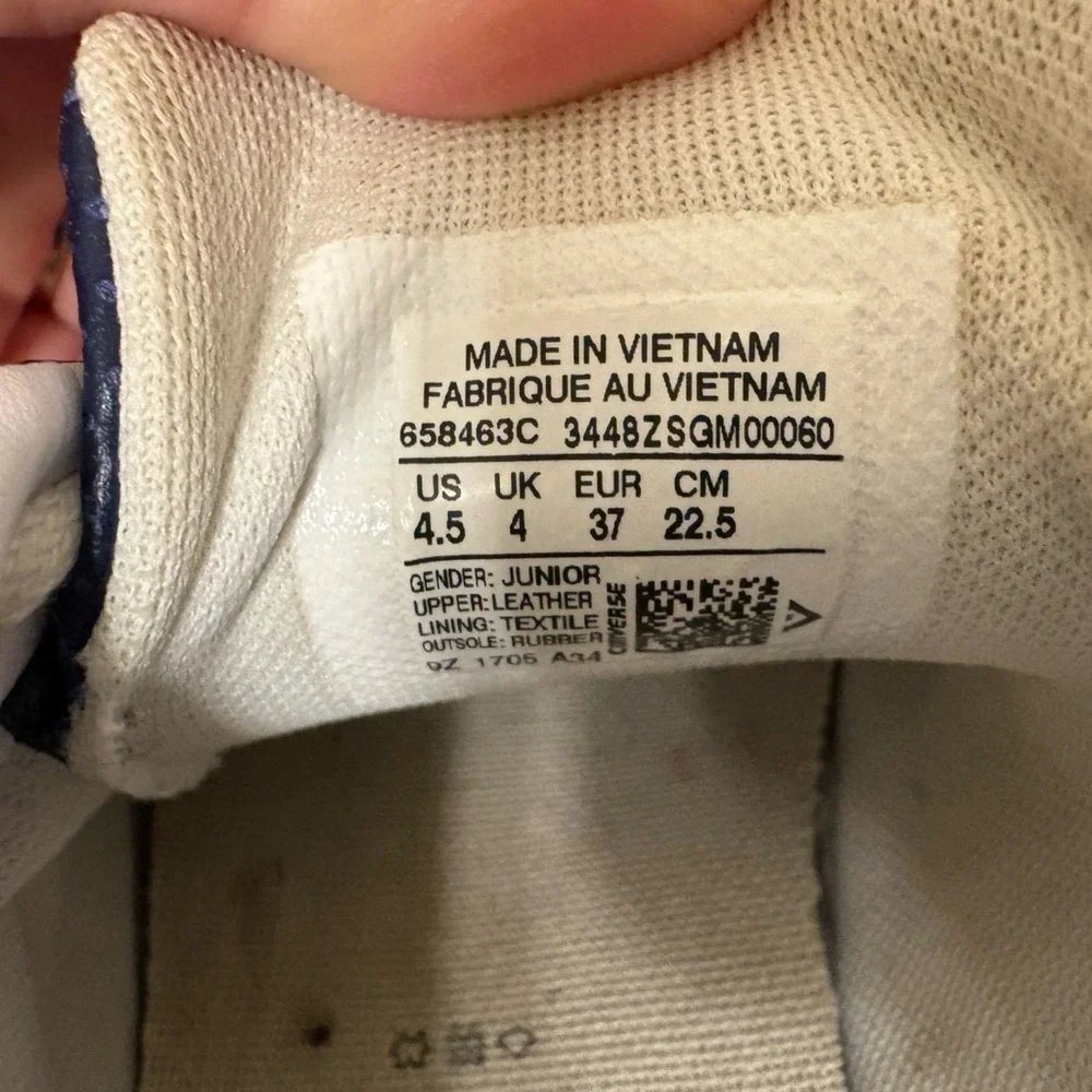 Converse sneakers have
